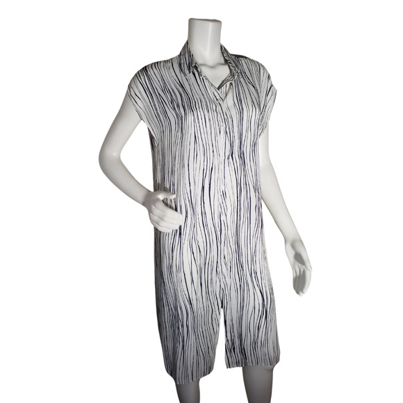 H Halston Seagrass Green Duster Top | Size M | Button Down Longline Blouse - Picture 1 of 6